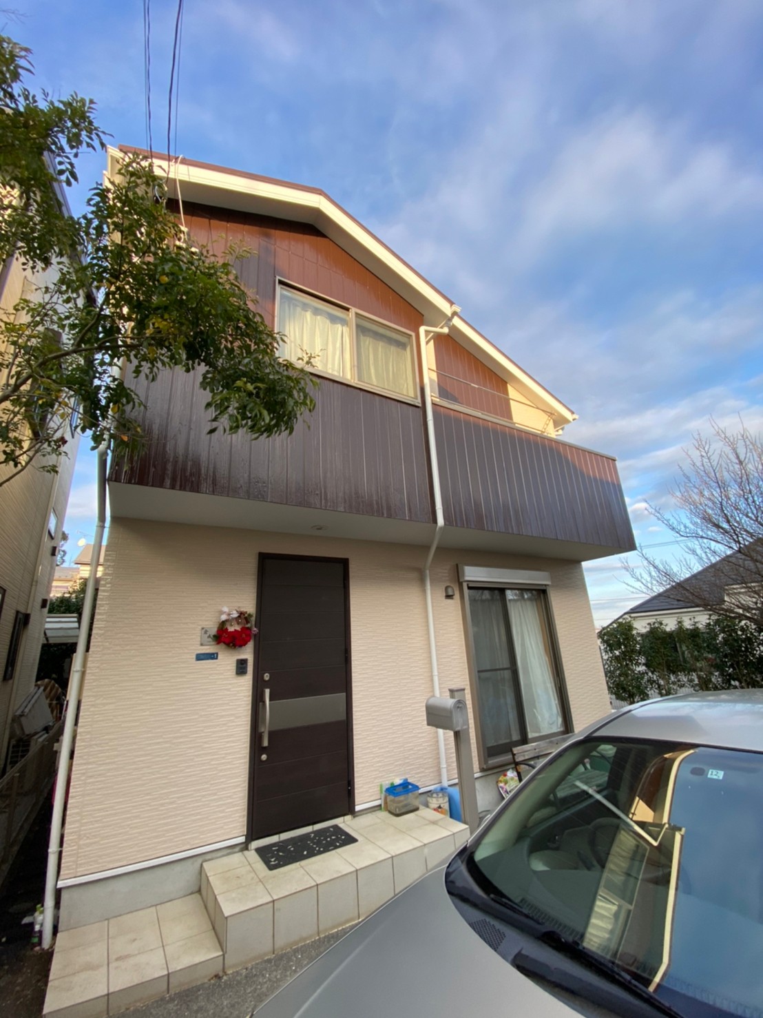 横浜市鶴見区K様邸|外壁塗装|施工後|玄関側外観